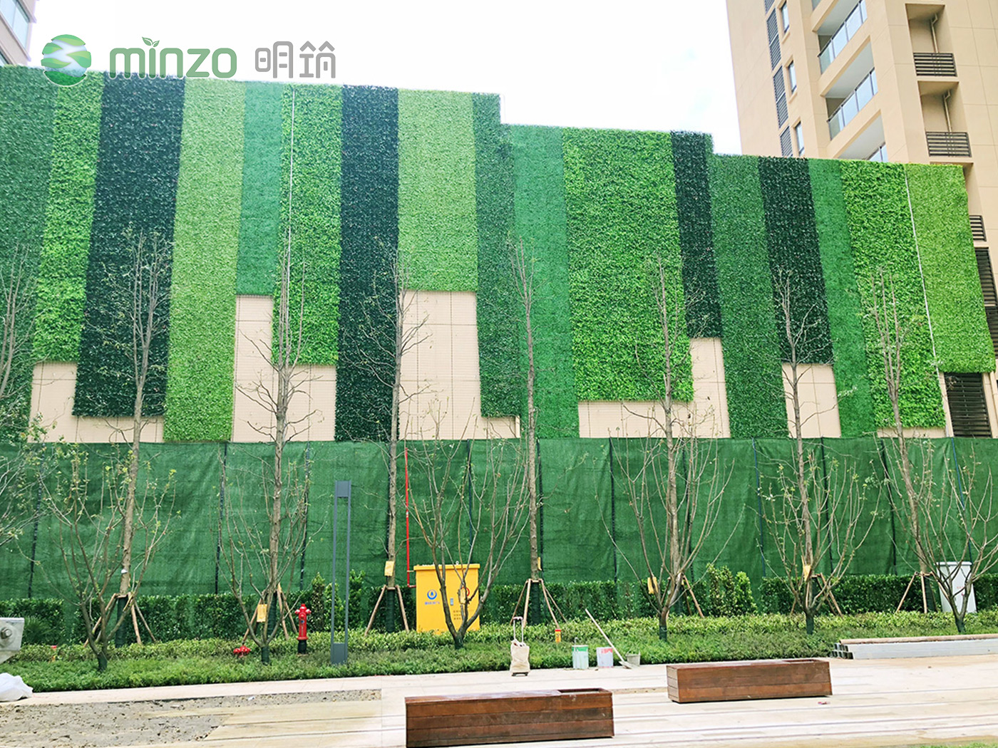 為何室外仿真植物工程要選擇明筑產(chǎn)品？